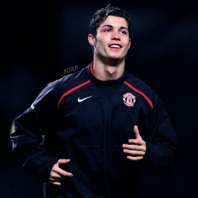 莱切vs都灵：班达、法尔科内首发，切-亚当斯、弗拉希奇出战（莱切迎战都灵：班达、法尔科内先发，切·亚当斯与弗拉希奇登场）