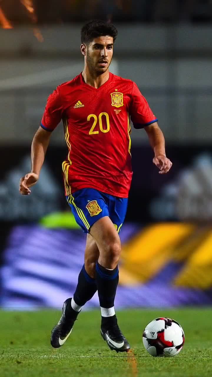 魔笛：没有穆帅我不会去皇马；刚到时C罗对我说“终于来了”（莫德里奇：若非穆里尼奥我不会加盟皇马；初到时C罗对我说“你终于来了”）