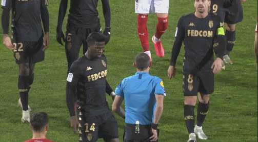 曼城德布劳内助攻斯特林得分