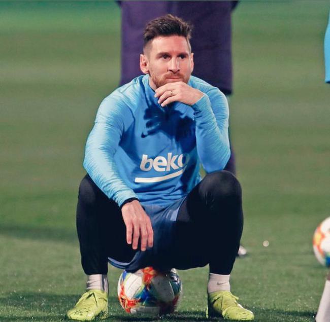 意媒：伊布、费拉拉入选米兰冬奥会火炬传递阵容（意媒称：伊布、费拉拉入选米兰冬奥火炬手名单）